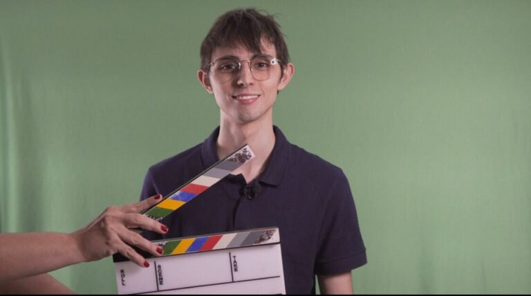 Leia mais sobre o artigo Bolsonaristas criam fake news para atrelar nome de Amom a Bolsonaro