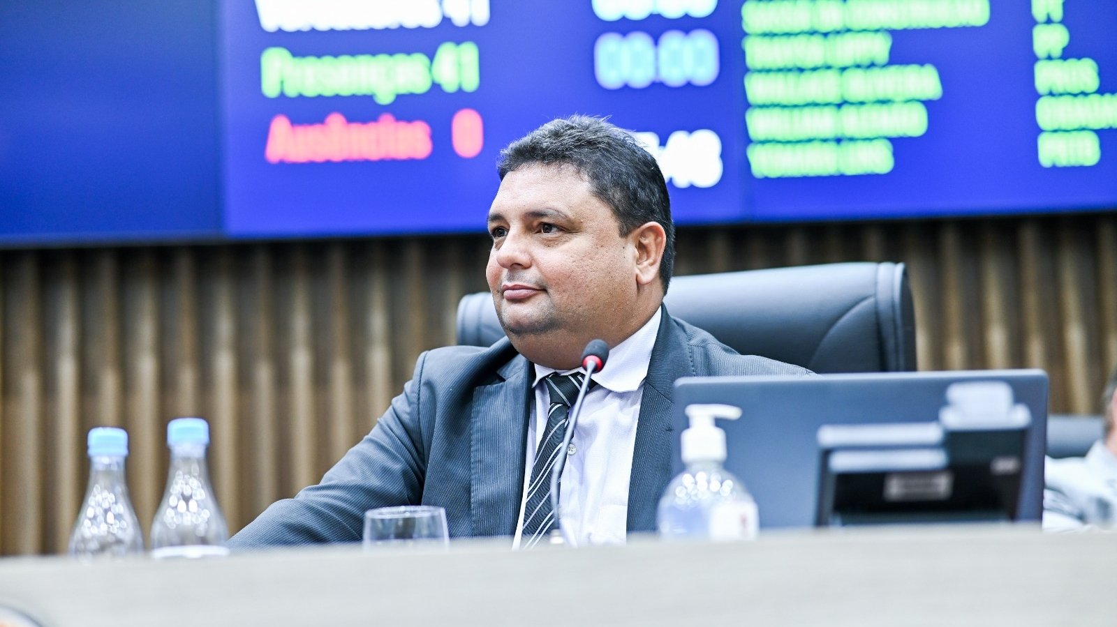 No momento, você está visualizando Indicação de Caio André que beneficia crianças e jovens com restrições alimentares é deliberada na CMM