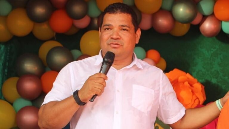 Leia mais sobre o artigo Polícia Federal pega Prefeito Gamaliel Andrade com R$100 mil em espécie no Aeroclube de Manaus