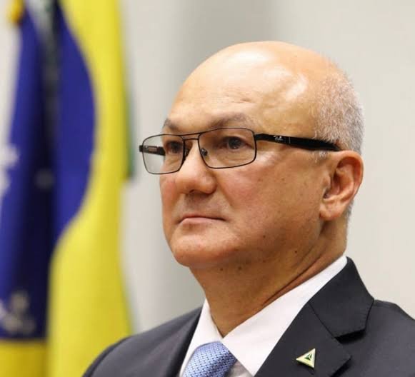 No momento, você está visualizando MP-AM deve encaminhar a justiça denuncia envolvendo Coronel Menezes com contrato da Suframa de R$ 3,6 milhões para beneficiar empresa de amigo