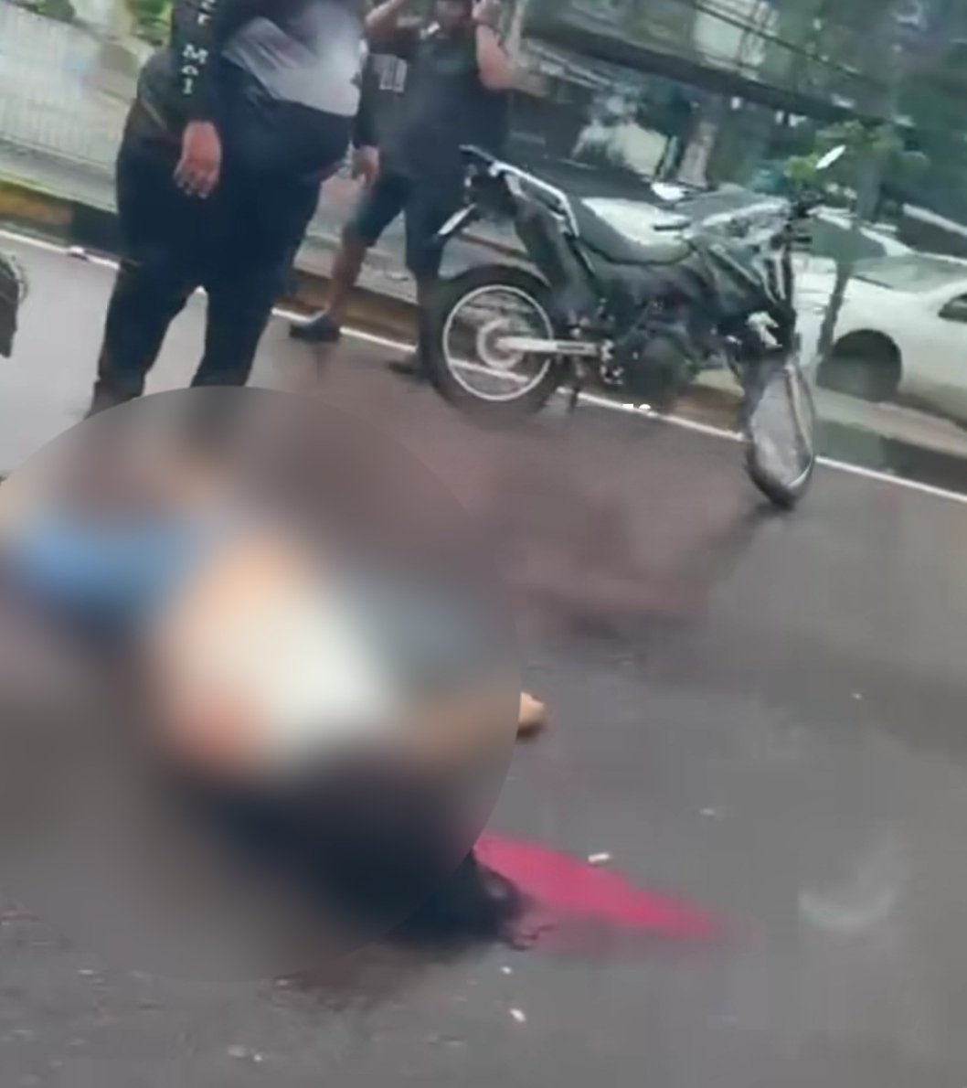 No momento, você está visualizando Mulher cai de moto de app e m0rre atropelada por ônibus na Djalma Batista