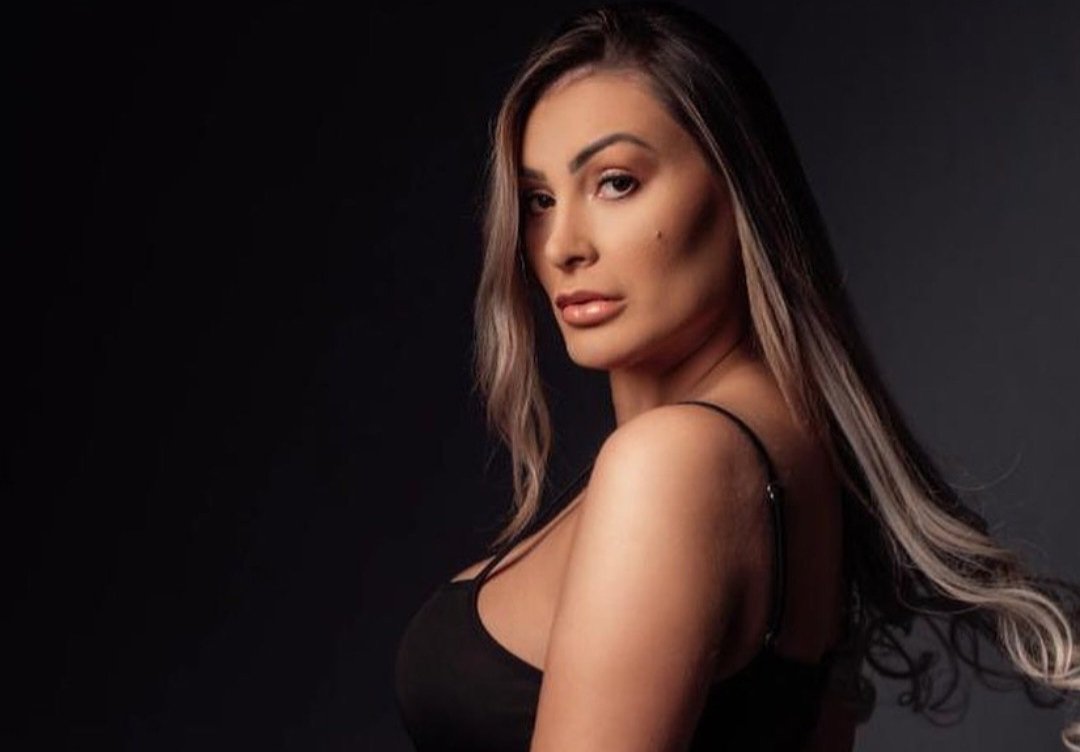 No momento, você está visualizando Andressa Urach diz ter faturado valor milionário em 23 dias de trabalho com conteúdo adulto