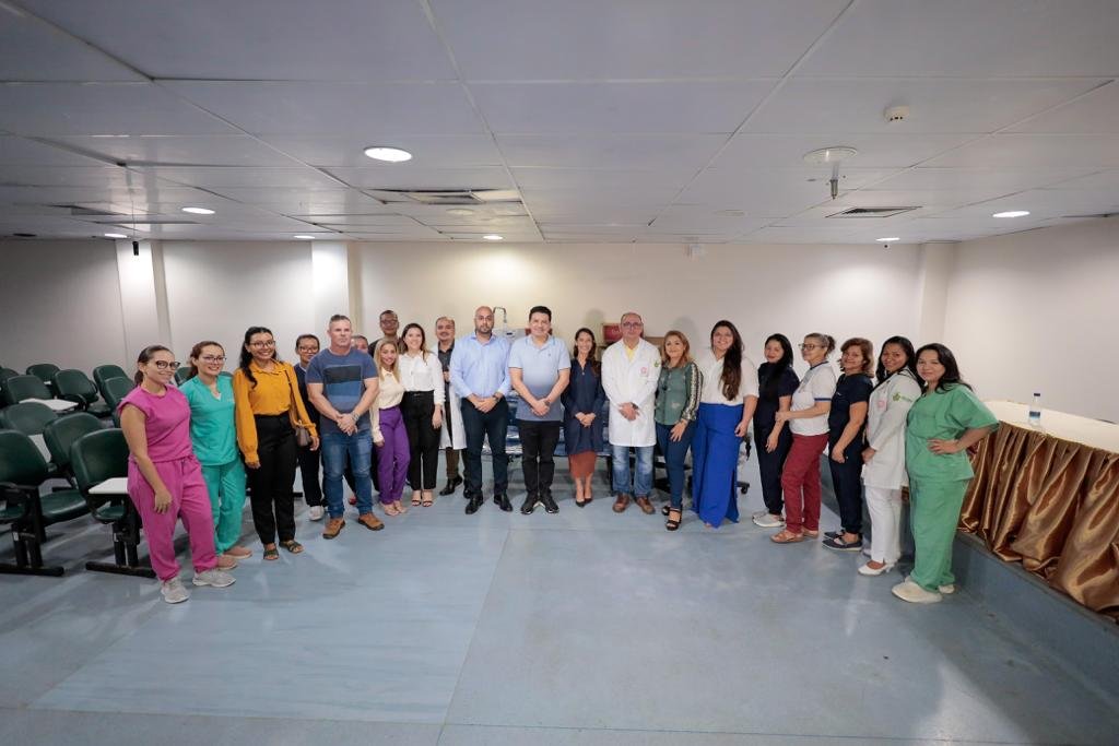 No momento, você está visualizando Deputado Delegado Péricles entrega equipamentos ao Instituto Dona Lindu para auxiliar atendimentos a mulheres