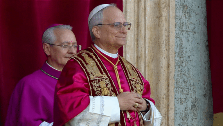 Leia mais sobre o artigo Leão XIV: Robert Prevost é eleito novo Papa da Igreja Católica