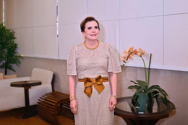 Leia mais sobre o artigo Yara Amazônia Lins assumirá terceiro mandato na presidência do TCE-AM em cerimônia na segunda-feira (1º)